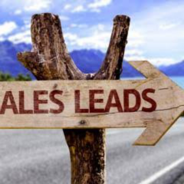 Arrow sign pointing horizontally representing Sales Leads via digital marketing.